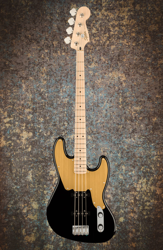 Squier Paranormal Jazz Bass® '54, Maple Fingerboard, Gold Anodized Pickguard, Black